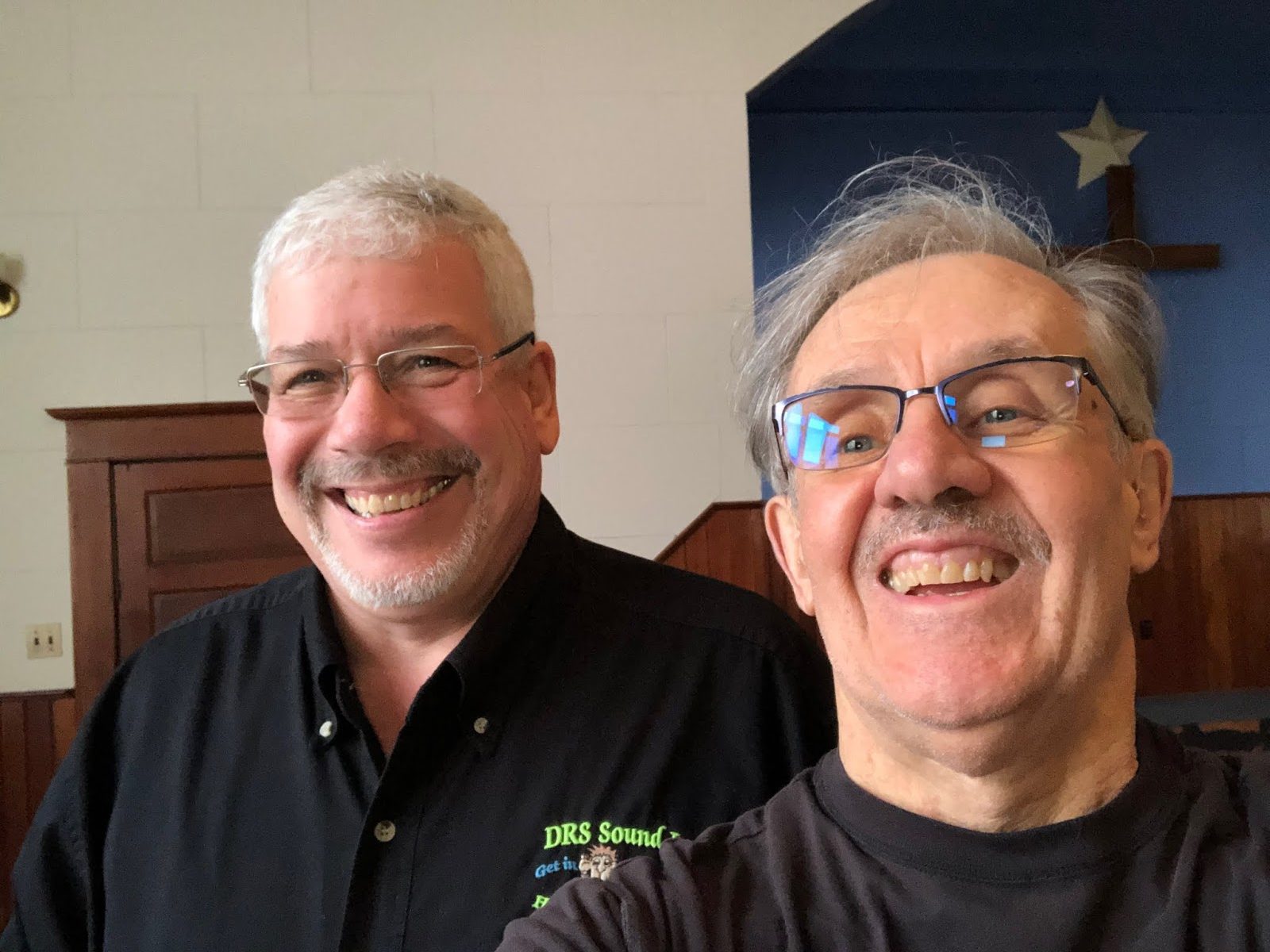 60E0ABEE-ABC7-4546-B2E3-54979BD115C4 60E0ABEE-ABC7-4546-B2E3-54979BD115C4